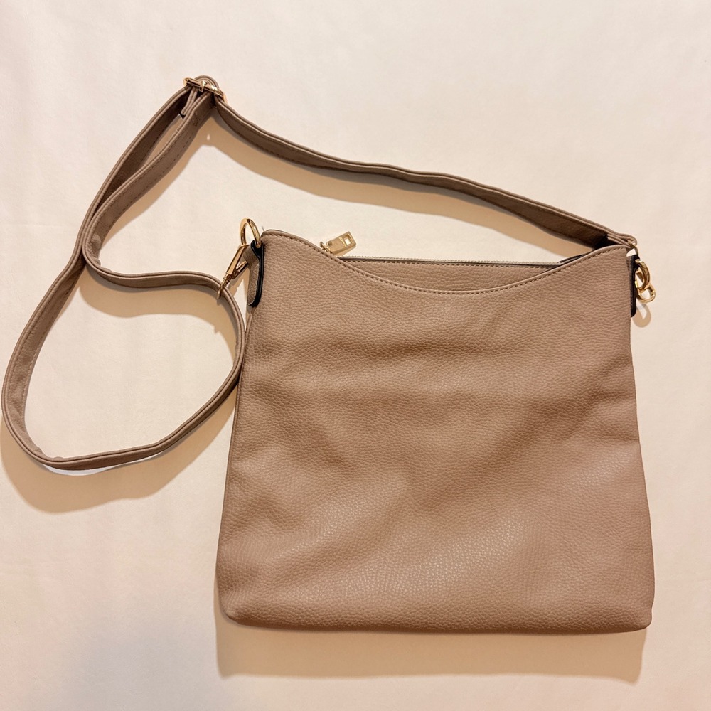 Jen & Co Crossbody Bag Women Medium Taupe Pebbled Vegan Leather Gold Hardware